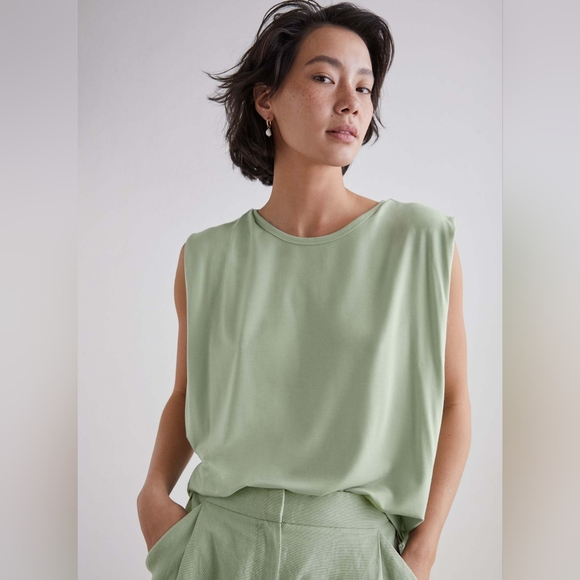 Wilfred, 'The Flight Tank', Beige, L - Picture 6 of 7